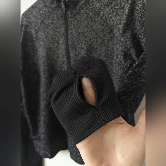 Lululemon Half Zip Cropped Run Top - Picture 5 of 6